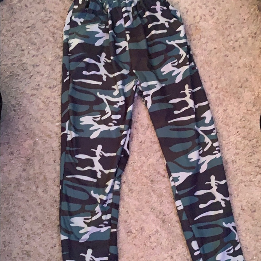 Camouflage outfit